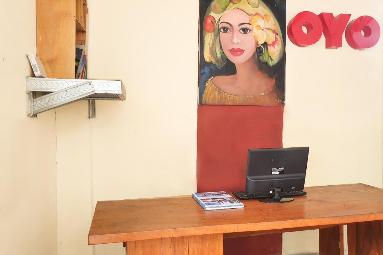 Oyo 1323 Murni Homestay Мангсит Экстерьер фото