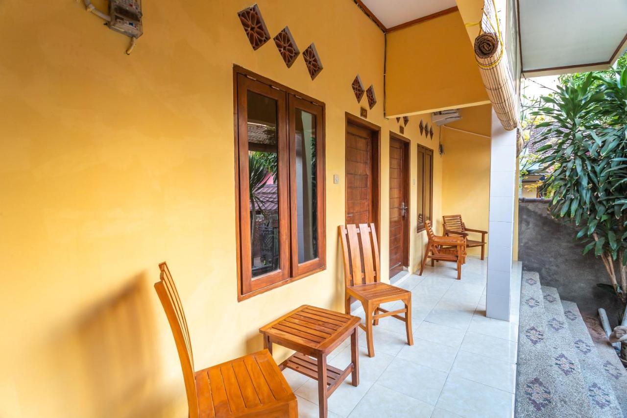 Oyo 1323 Murni Homestay Мангсит Экстерьер фото